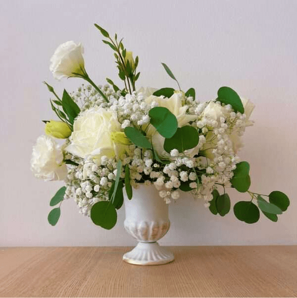 Wedding Banquet Table Flower Arrangement - Whispers of Love TF01 by Jardin Eden Flowers & Aromatique