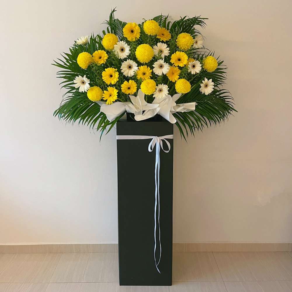 Condolence Sympathy Funeral Flower Stand Singapore - Golden Peace GP02 by Jardin Eden Flowers & Aromatique