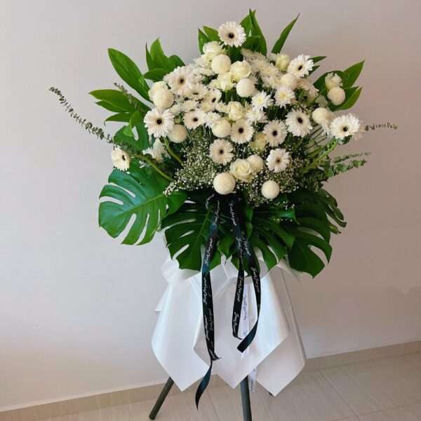 Condolence Sympathy Funeral Flower Stand Singapore - Pure Remembrance PR04 by Jardin Eden Flowers & Aromatique
