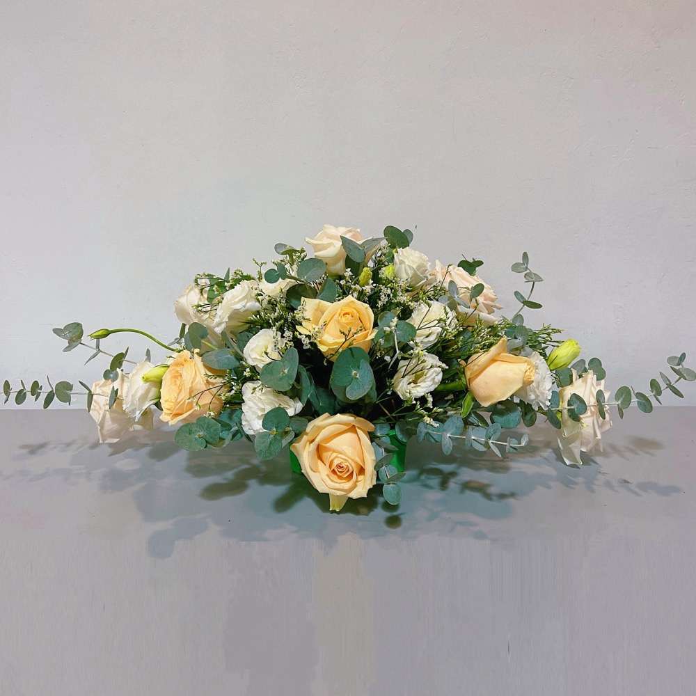 Wedding Table Flower Arrangement - Honeydew Bliss TF03 by Jardin Eden Flowers & Aromatique