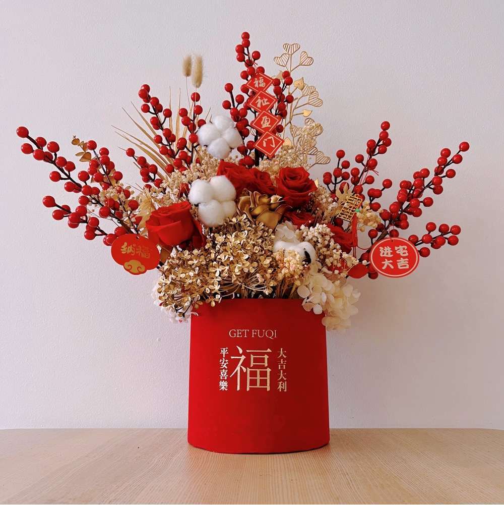 house warming preserved flower bloom box by Jardin Eden